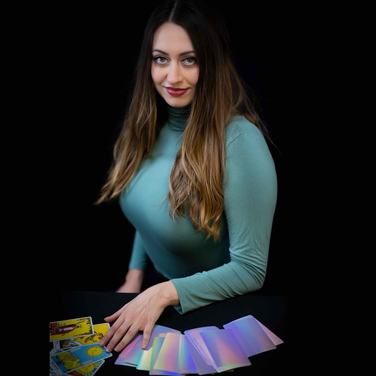 Avatar of The Moon Tarot (Grace)