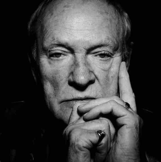 Avatar of Julian Glover