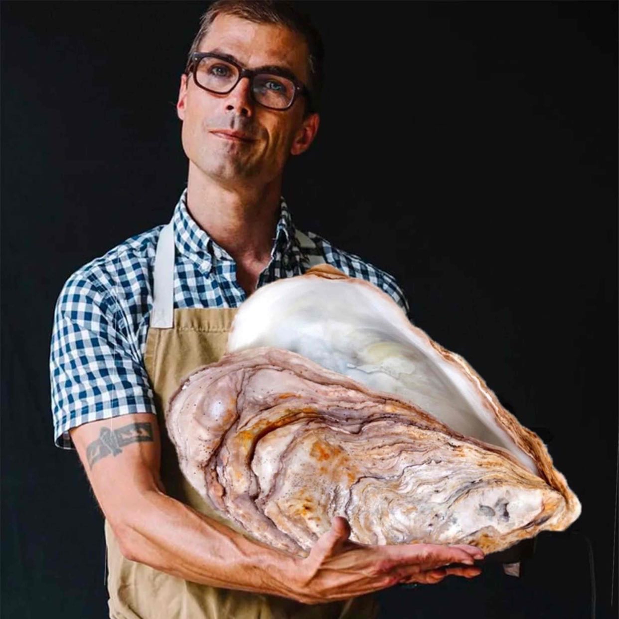 Avatar of Hugh Acheson