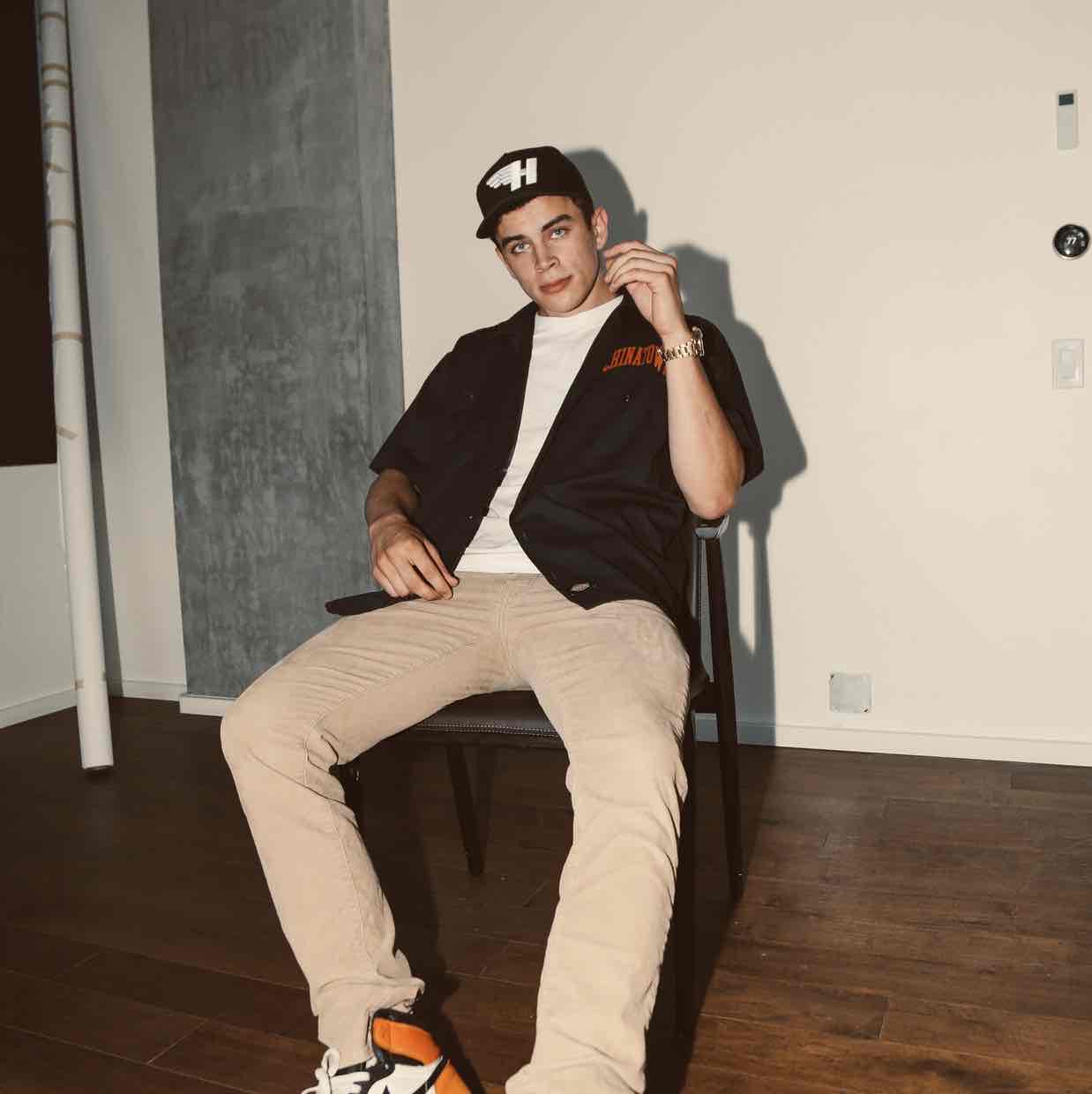 Avatar of Hayes Grier