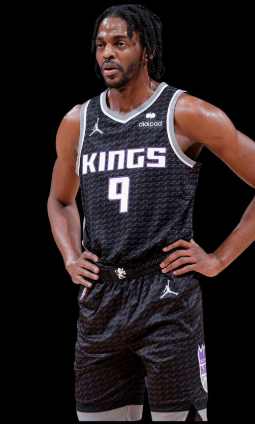 Avatar of Justin Holiday