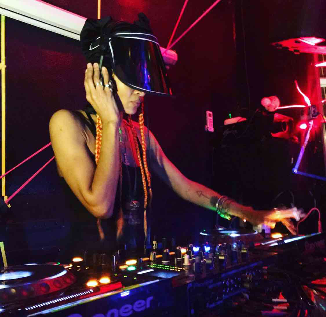Avatar of X 🎧 Margeaux simms