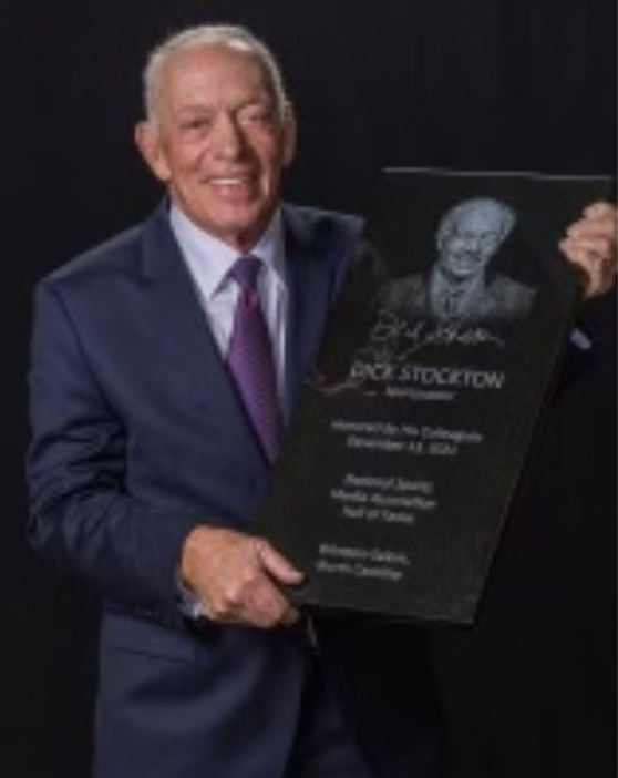 Avatar of Dick Stockton