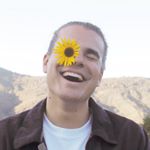 Avatar of James Violet🌻