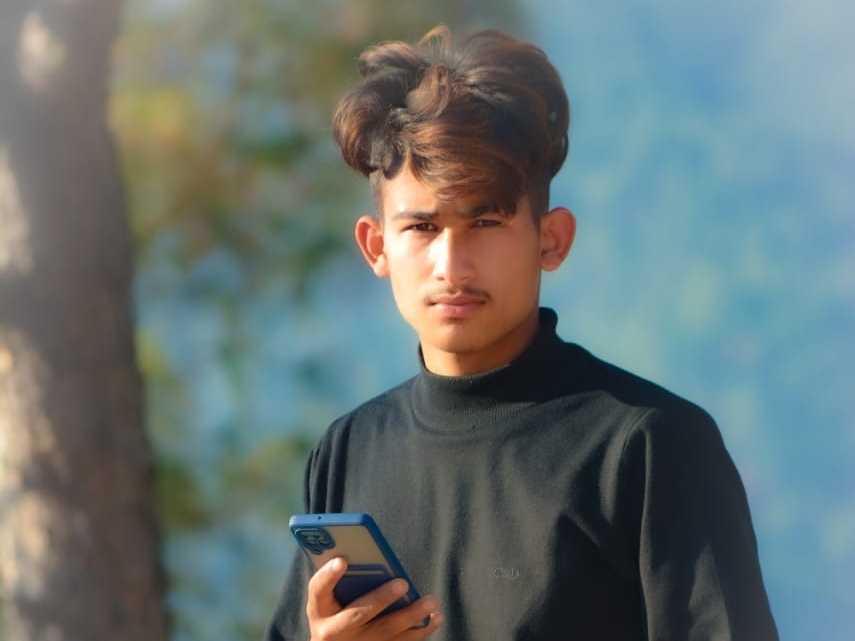 Avatar of Pahadi Comedian Saurav