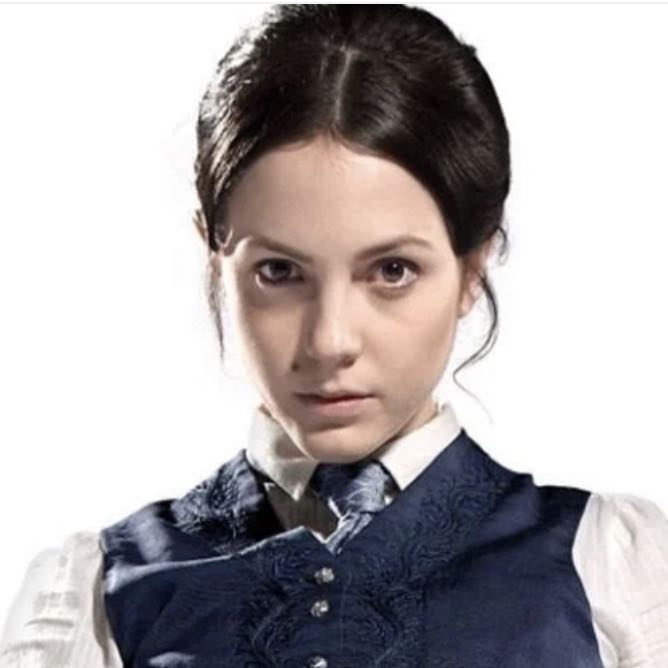 Avatar of Catrin Stewart