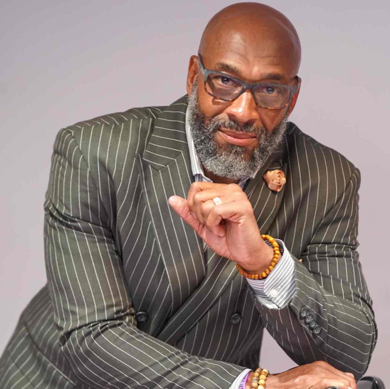 Cameo - Irving Fryar