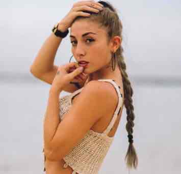 Cameo - Tania Gattas