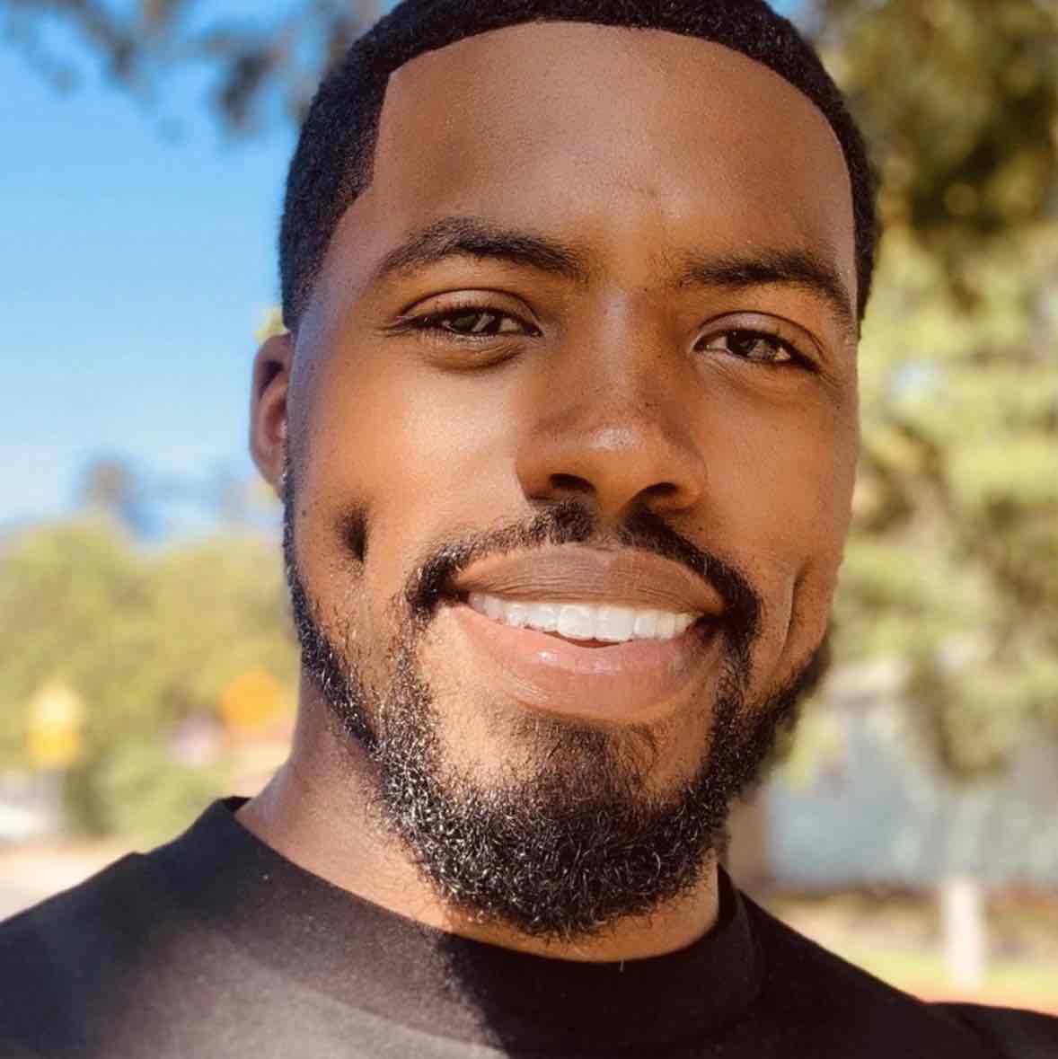 Avatar of Lawrence H Robinson