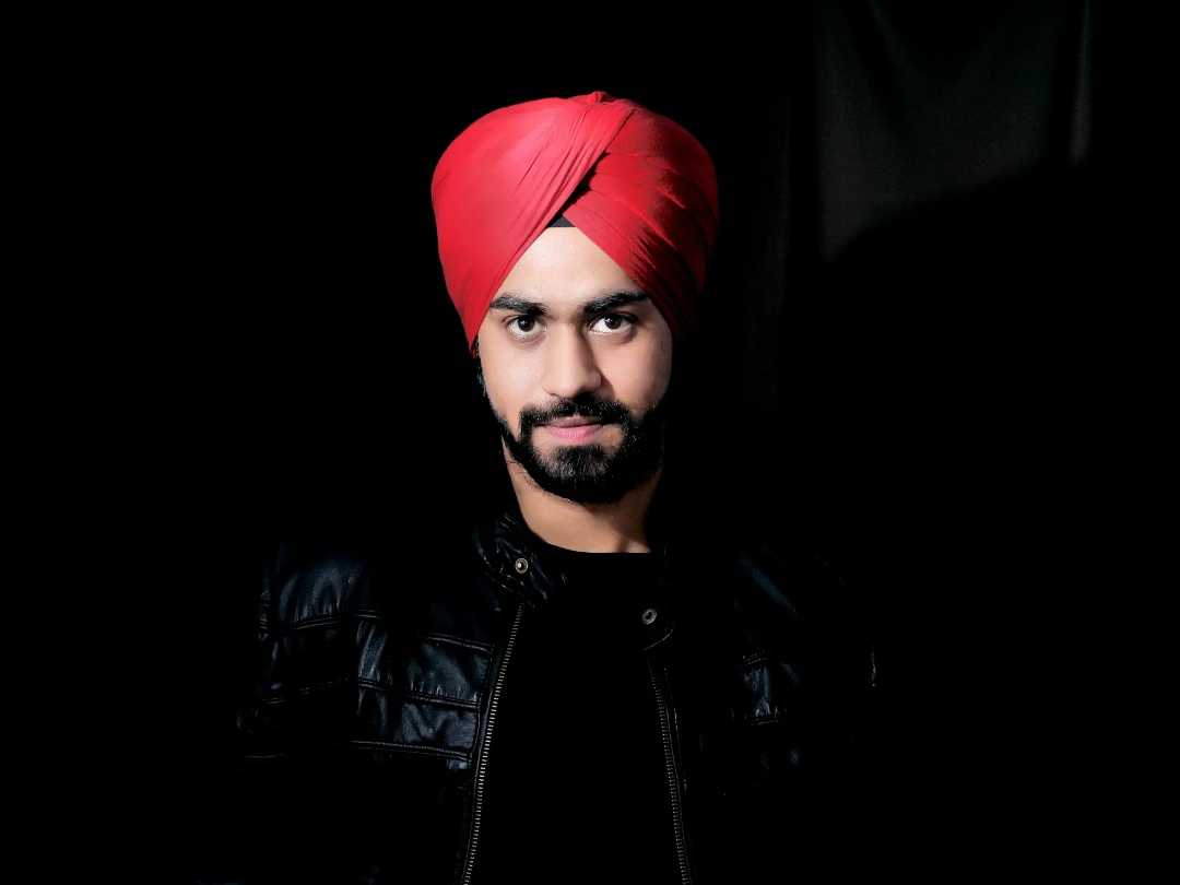 Avatar of Guneet Jolly
