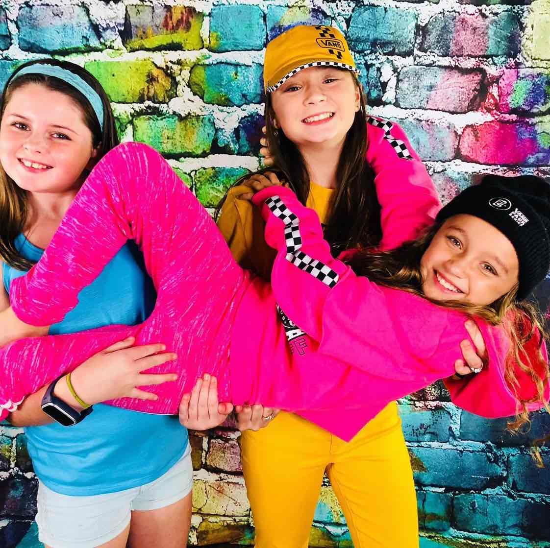 Avatar of The Wild Adventure Girls