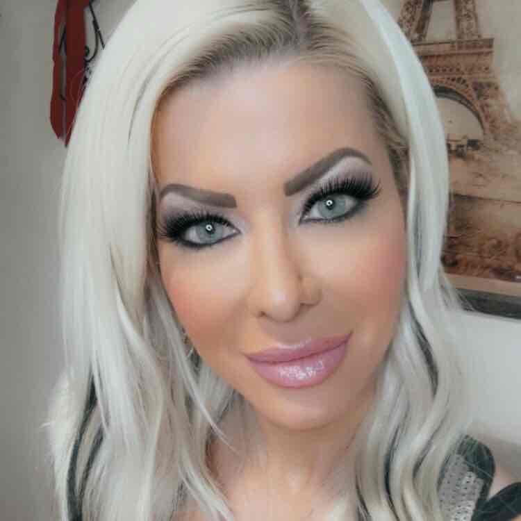 Avatar of Angelina Love