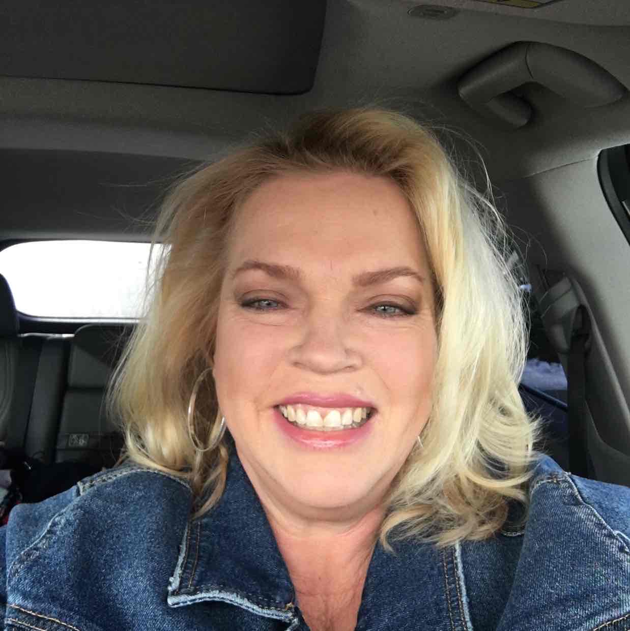 Avatar of Janelle Brown