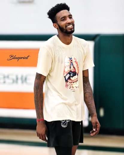 Avatar of Derrick Jones Jr. Aka “Airplane Mode”