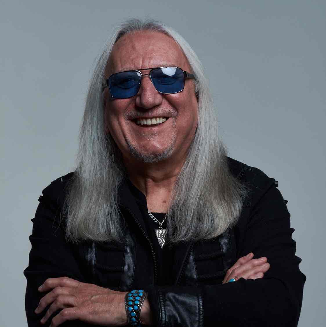 Avatar of Mick Box