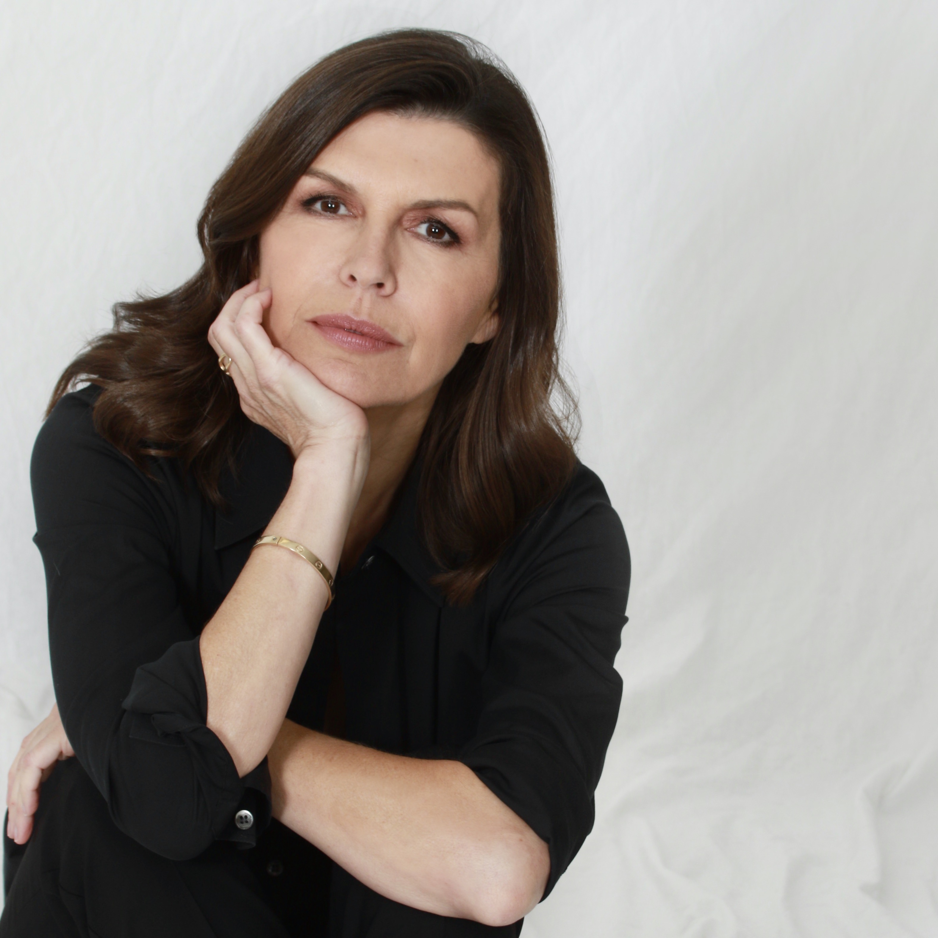 Avatar of Finola Hughes