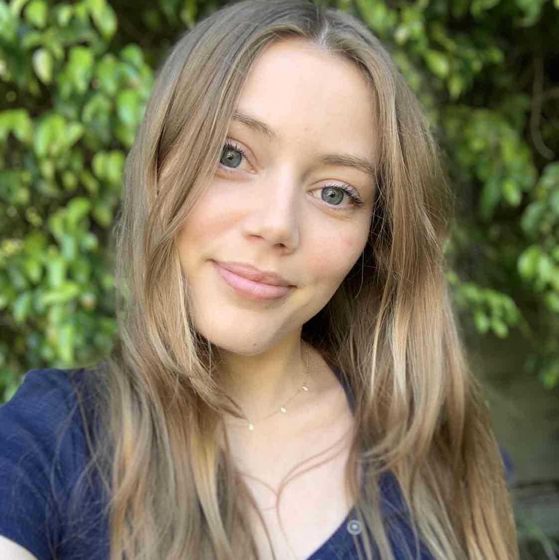 Avatar of Grace Van Dien
