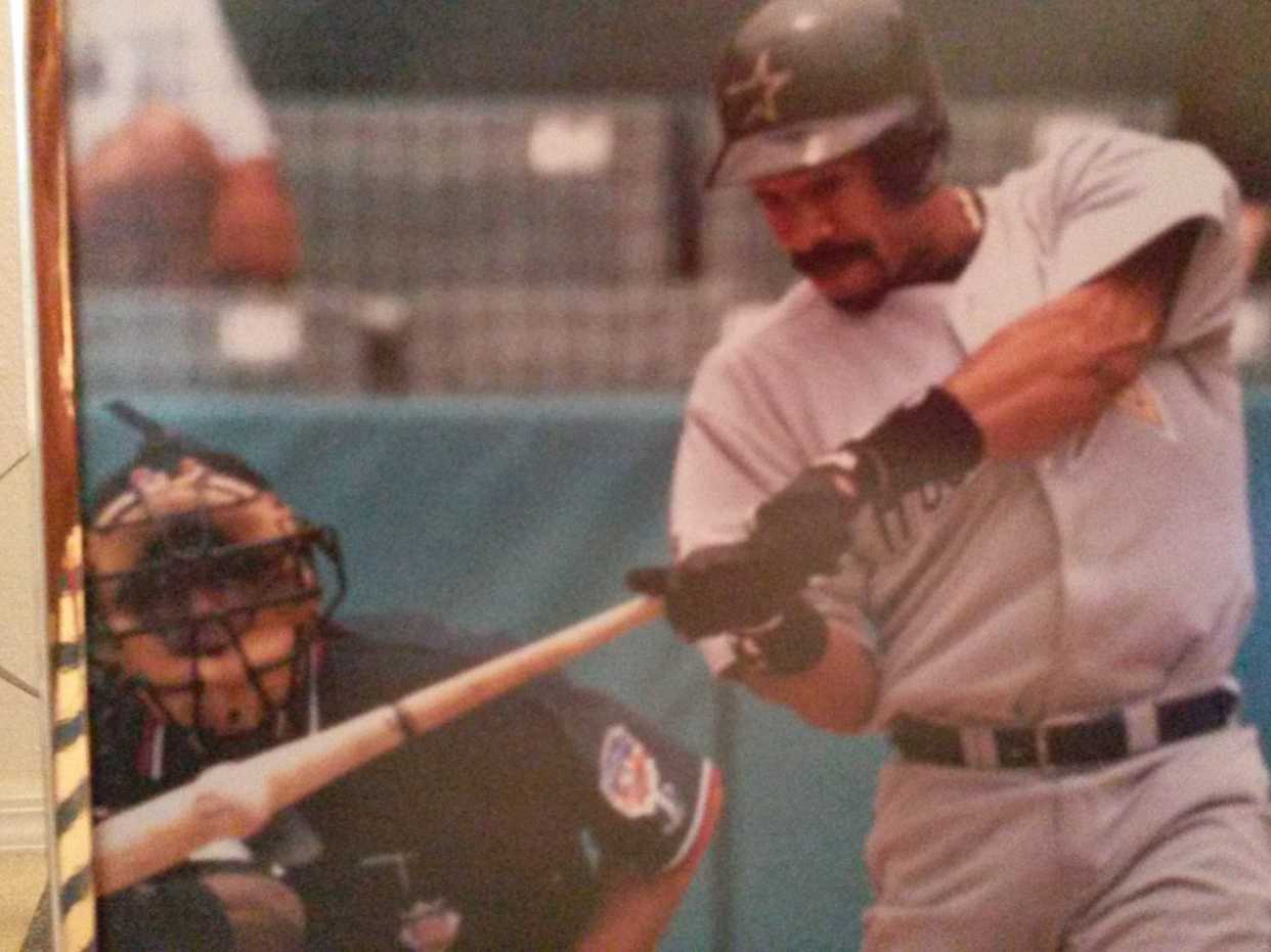 Avatar of Derek bell