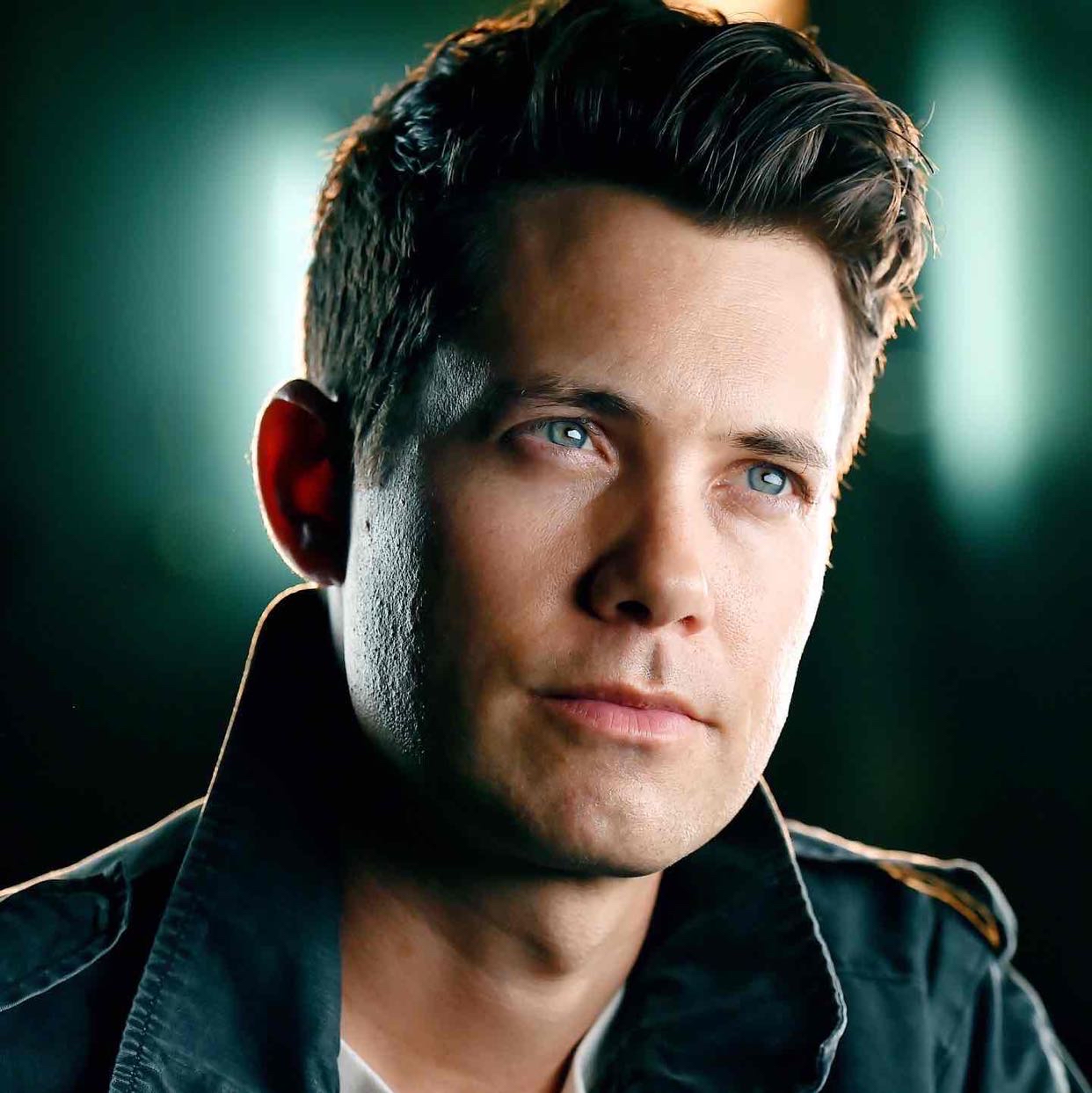 Avatar of Drew Seeley