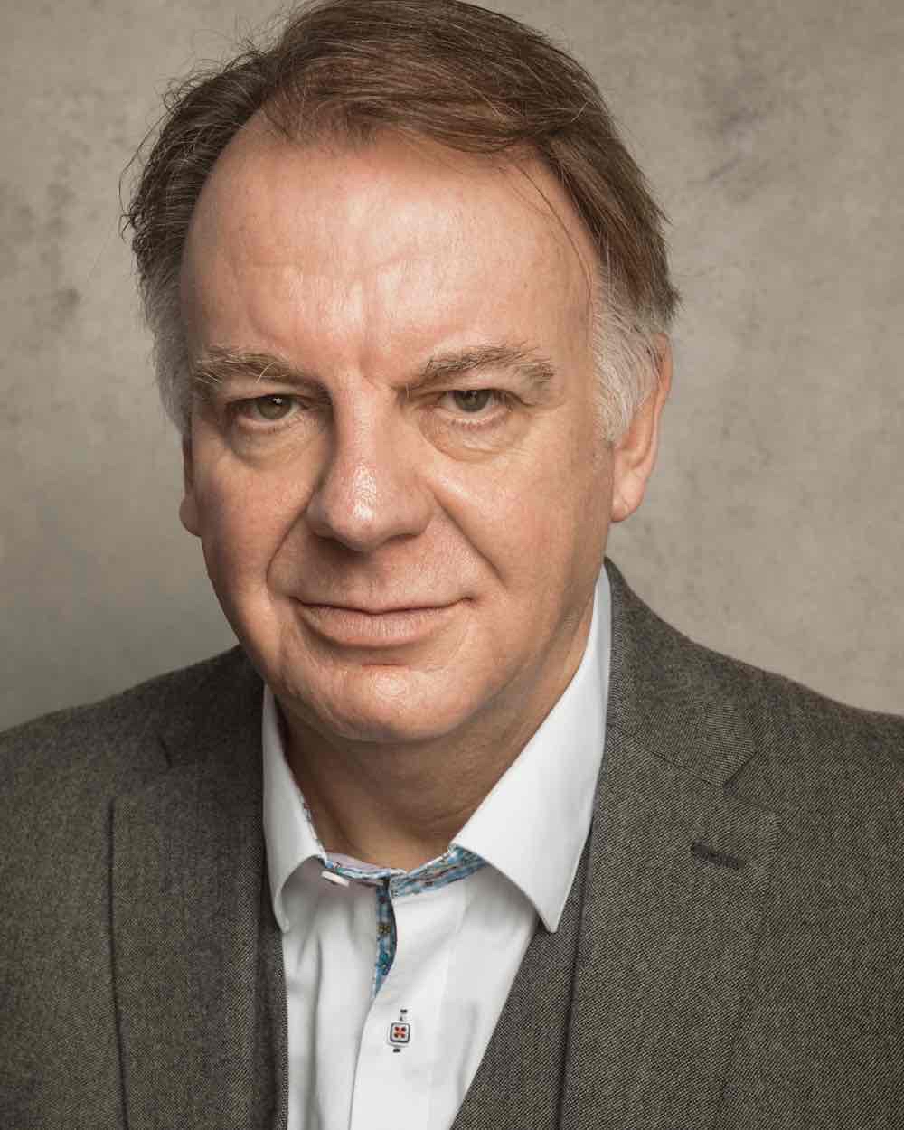 Cameo - Paul Clayton