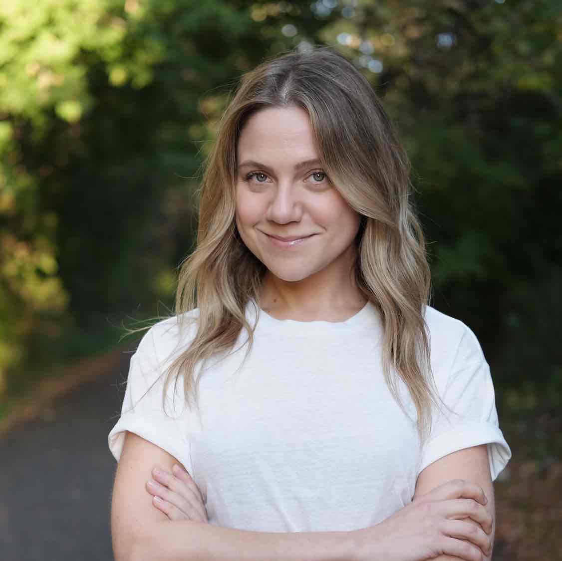 Cameo - Lauren Collins