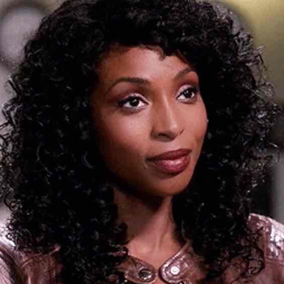 Avatar of Lisa Berry