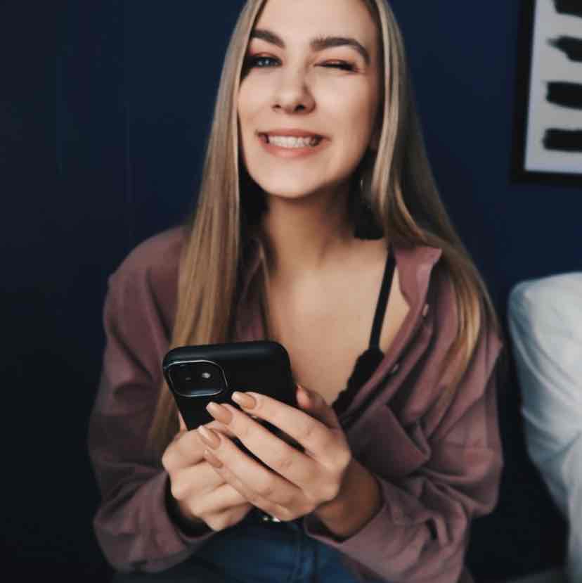Avatar of Victoria Charltonš¤