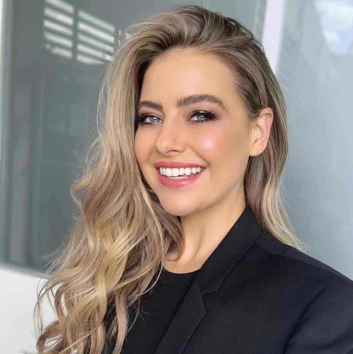 Avatar of April Rose Pengilly