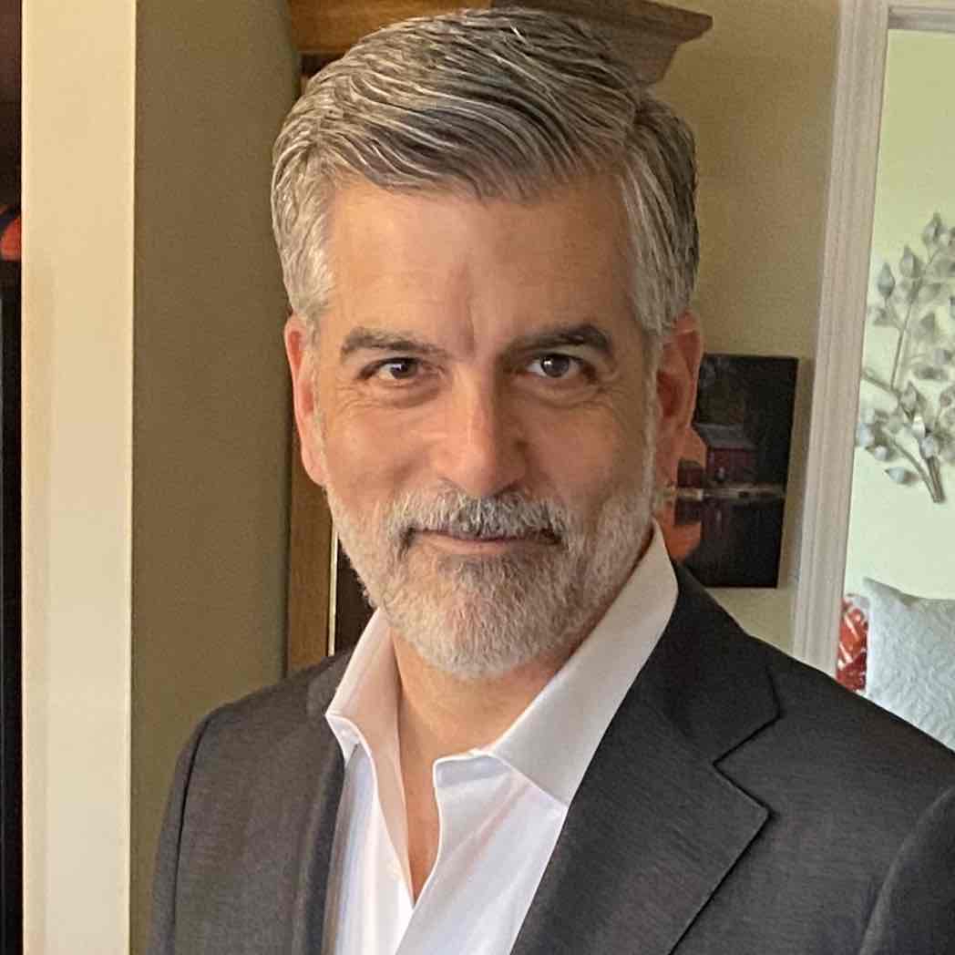 Avatar of David Siegel George Clooney Look Alike