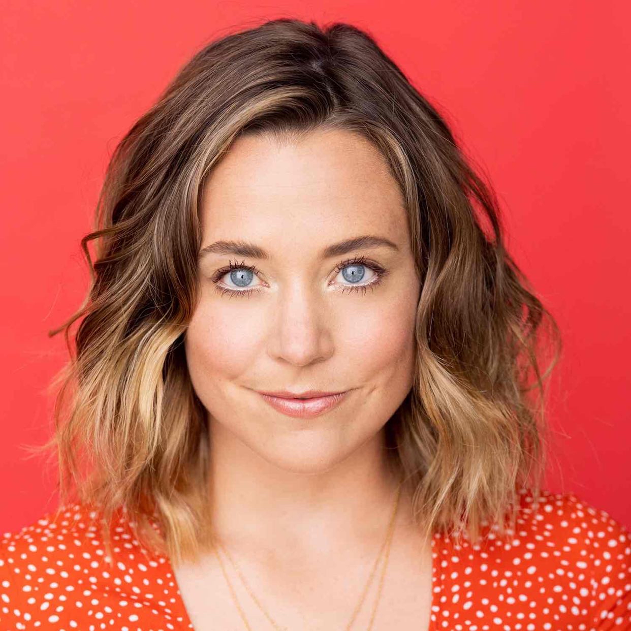 Cameo - Erika Henningsen