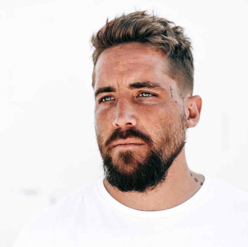 Avatar of Clayton Jennings