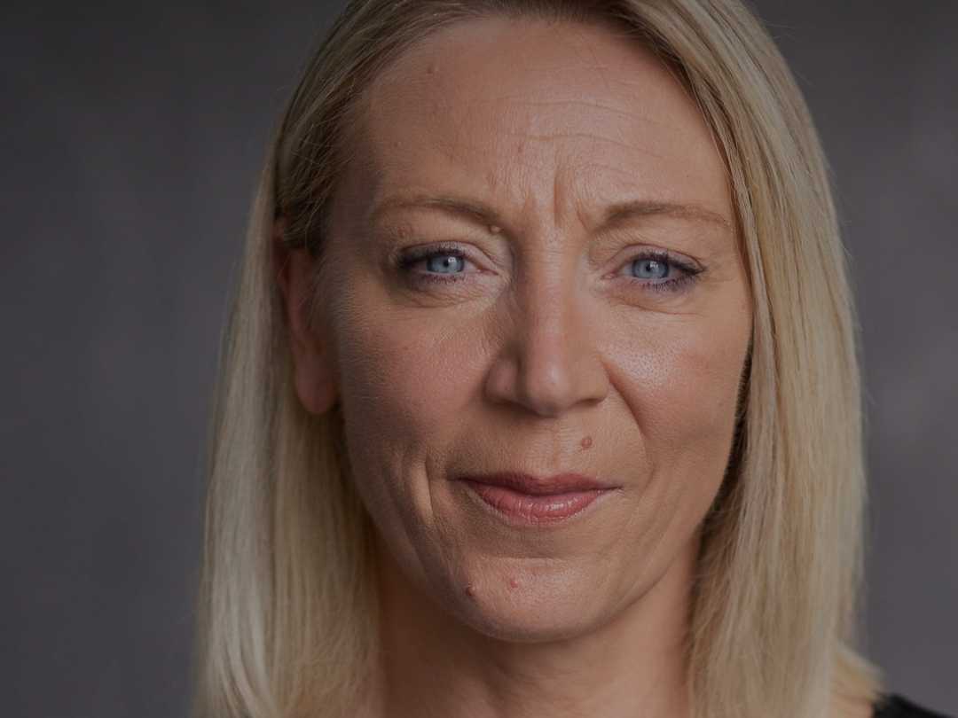 Avatar of Kelli Hollis