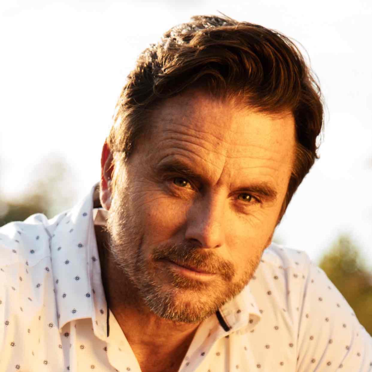 Avatar of Charles Esten
