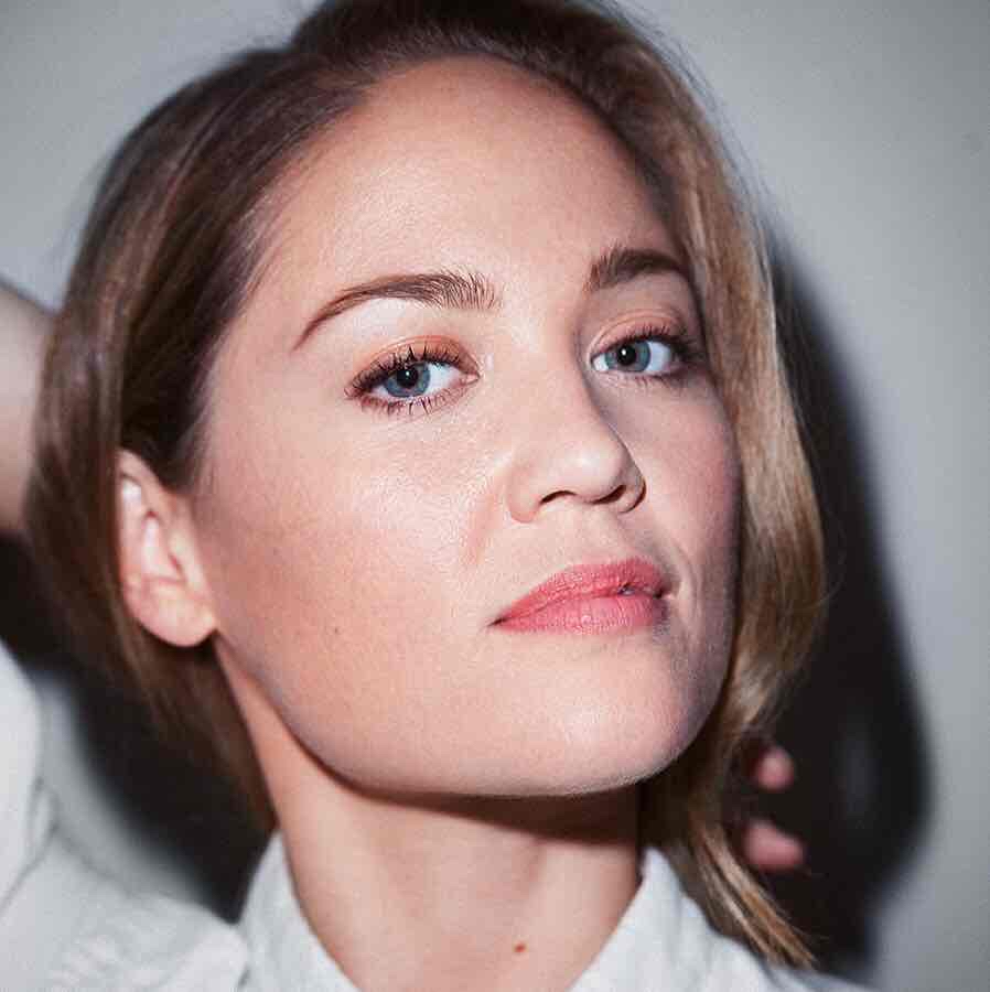 Avatar of Erika Christensen