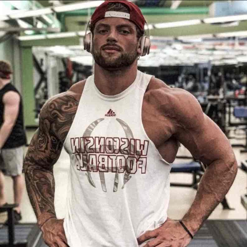 Avatar of Aaron Maternowski