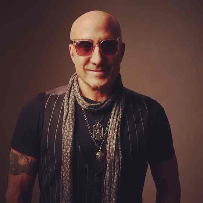 Avatar of Kenny Aronoff