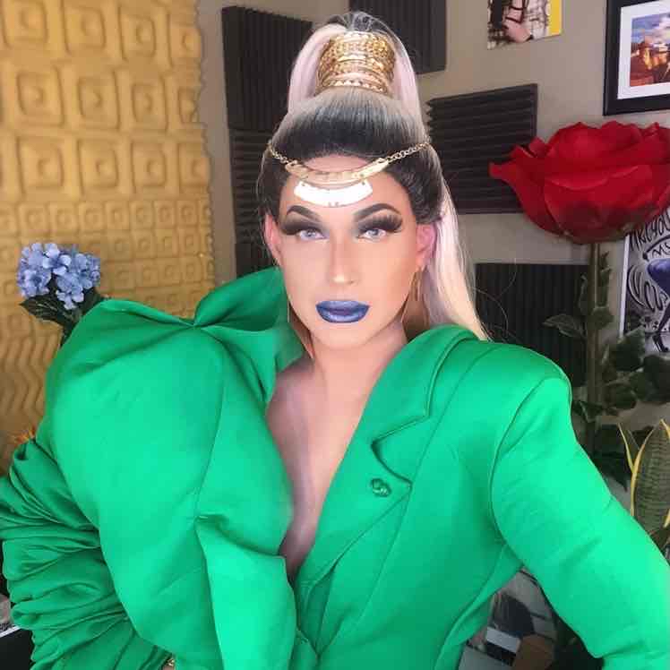 Avatar of Cynthia Lee Fontaine