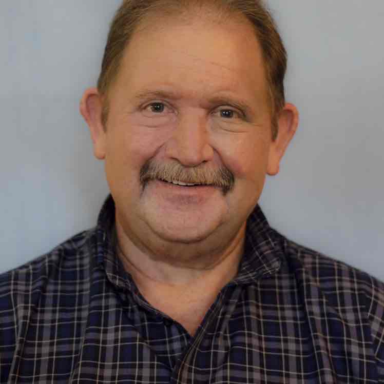 Avatar of Mark Holton