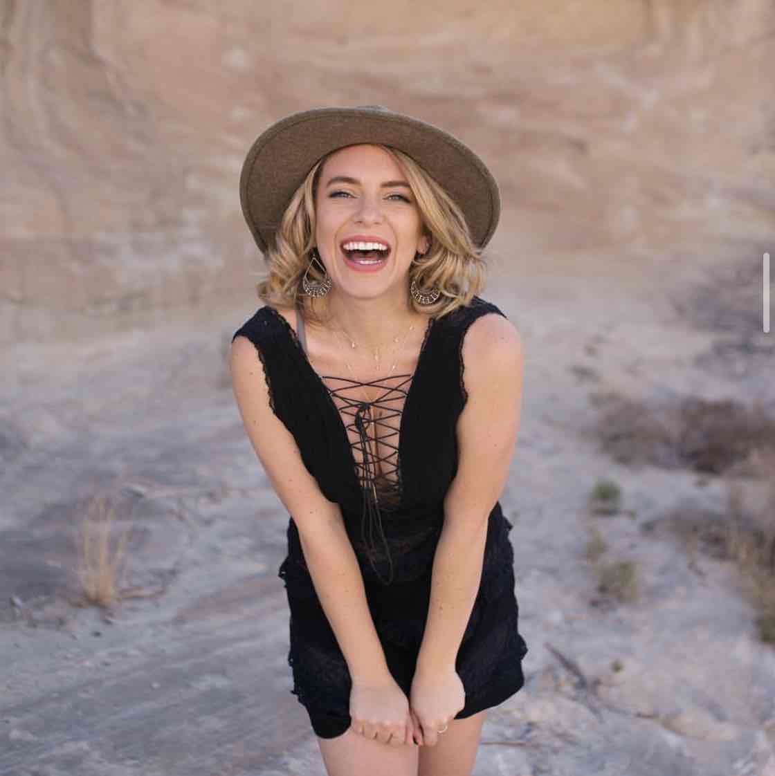 Avatar of Renée Willett